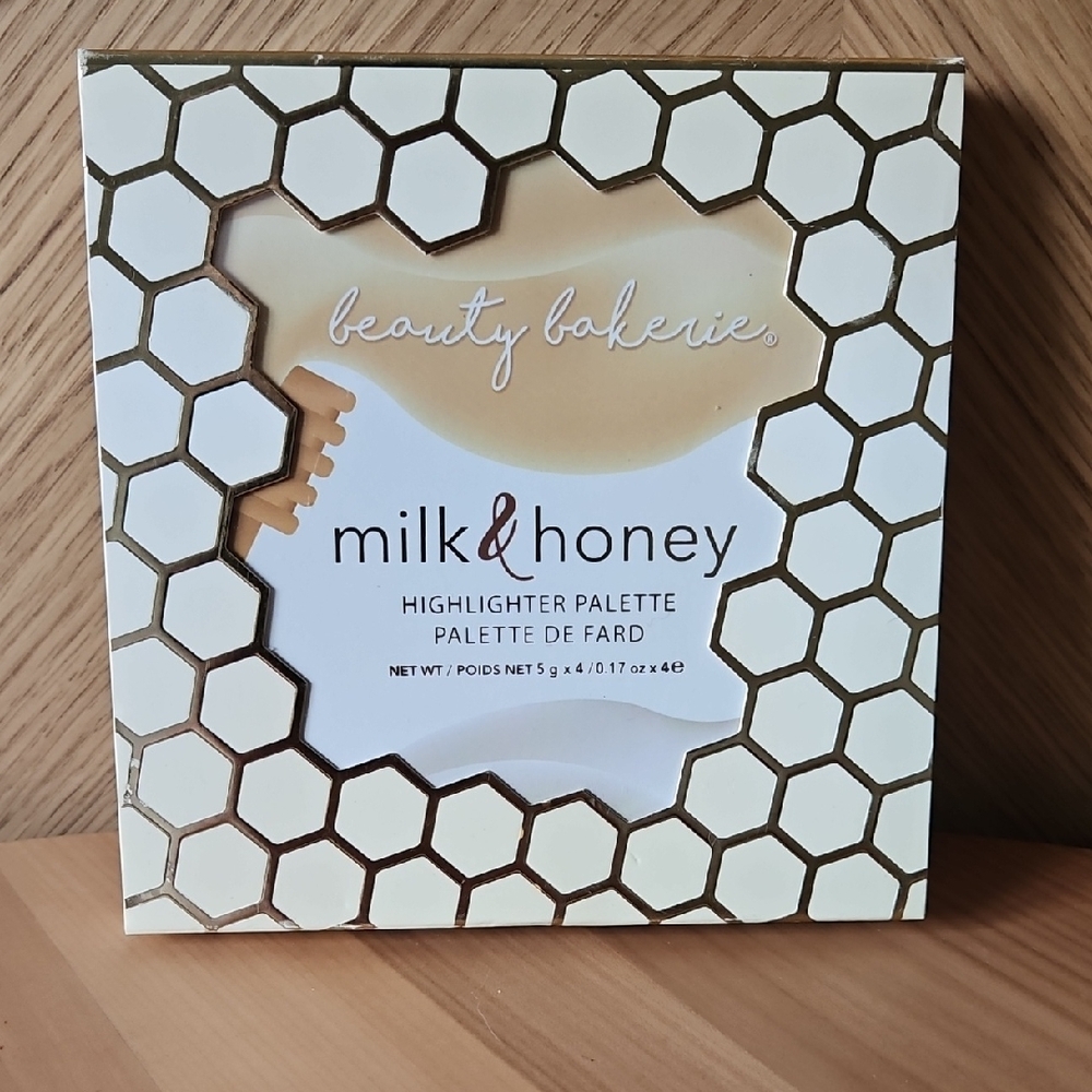 NEW Beauty Bakerie Milk & Honey Highlighter Palette